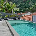 Valley House, A Home In Madeira